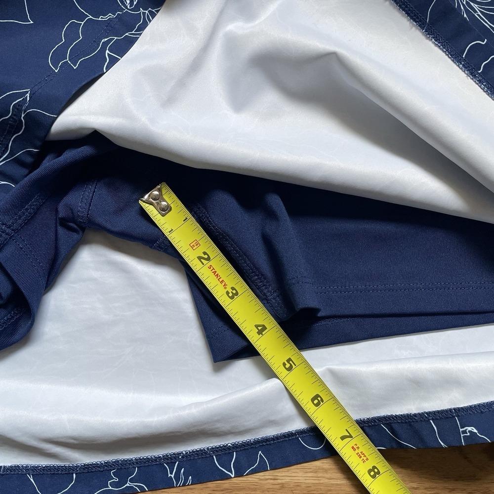Cypress Club blue/white flower skort size L 2 back snap pockets, 2 front pockets - Picture 7 of 9